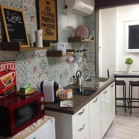 Casa Mya - Flat * Neapel